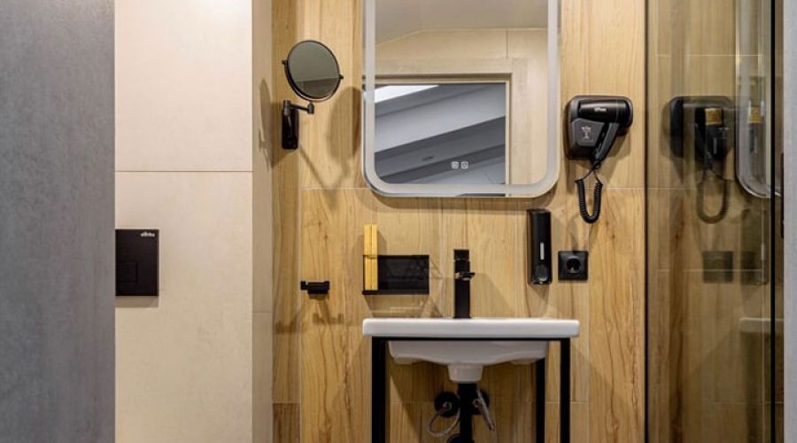 Comfort 2-местный izzziUP Mansarda Comfort